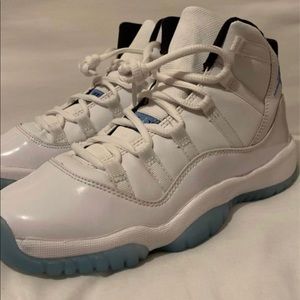 Jordan Retro 11 Legend Blue